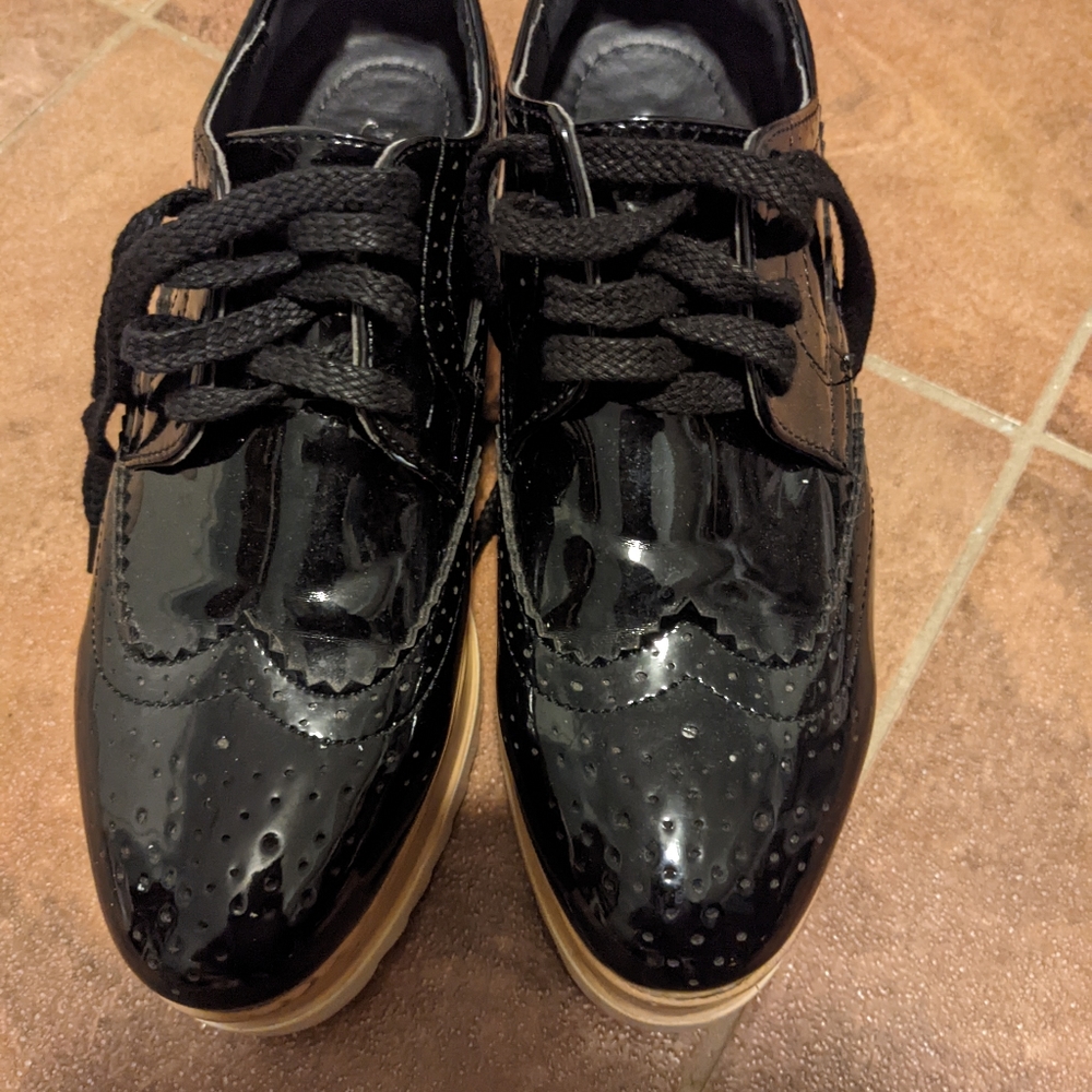 glister shoes wholesale